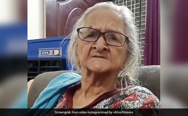 पोते ने मज़ाक में बोला- 'यह मेरा और मेरे पापा का घर है', दादी ने गुस्से में दे डाला ऐसा जवाब - देखें मज़ेदार Video