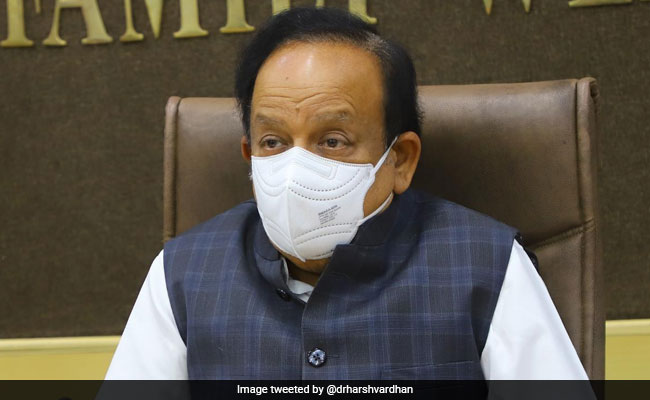 डॉक्टरों के ख&zwj;िलाफ की गई 'आपत्त&zwj;िजनक टिप्पणी' वापस लें बाबा रामदेव : स्वास्थ्य मंत्री हर्षवर्धन
