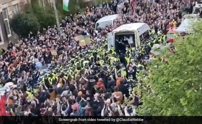 2 Indian Men Freed From Detention Van After 8-Hour Protest In Scotland