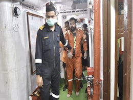 38 Missing, 186 Rescued Four Days After Cyclone Sank Barge Off Mumbai 38 Missing, 186 Rescued Four Days After Cyclone Sank Barge Off Mumbai