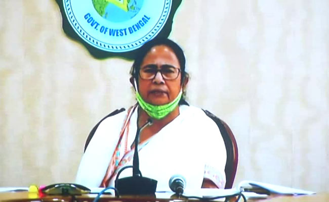 Centre Claim On Vaccination By 2021-end A Hoax, Says Mamata Banerjee