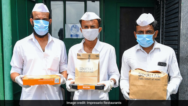 Top Restaurants Partner With Mumbai's Famous <i>Dabbawalas</i> To Deliver Food