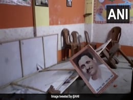 Crude Bombs Thrown, BJP Office Vandalised In Bengal Town Crude Bombs Thrown, BJP Office Vandalised In Bengal Town