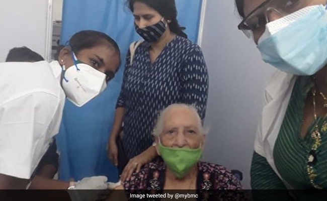 102-Year-Old's Mumbai Vaccine Story Is Reason We Should All Go Get Jabbed