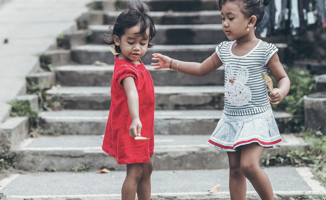 Your Little Girls Will Love To Dress Up In These Dainty Dresses
