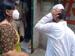 VIDEO: अब MP की एक ADM का 'थप्पड़' वायरल, कर्फ्यू में दुकान खोलने पर लड़के को मारा VIDEO: अब MP की एक ADM का 'थप्पड़' वायरल, कर्फ्यू में दुकान खोलने पर लड़के को मारा