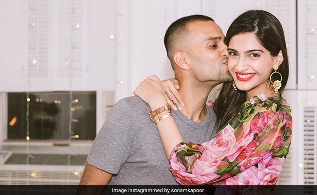 While Sonam Kapoor Was Busy With Make-Up Routine, Husband Anand Ahuja Was...