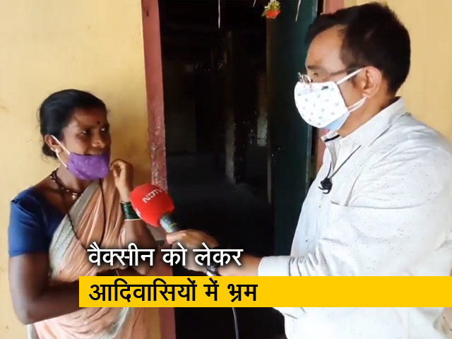 कोविड का टीका लगवाने से क्यों डर रहे महाराष्ट्र के पालघर जिले के आदिवासी? बता रहे हैं सुनील सिंह