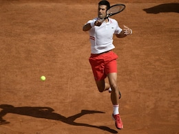 Novak Djokovic Sweeps Into Italian Open Quarter-Finals In Front Of Roman Crowd Novak Djokovic Sweeps Into Italian Open Quarter-Finals In Front Of Roman Crowd