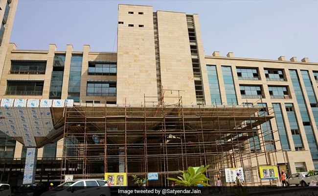 Court Asks Delhi To Monitor Progress In Setting Up Of 1,200-Bed Covid Hospital