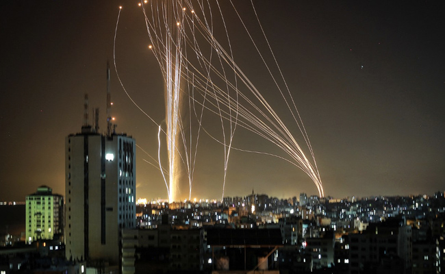 Gaza Rockets Prompt Diversion Of All Tel Aviv Flights