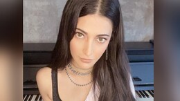 Shruti Haasan's Cheat Meal Is For Sure Making Us Drool; Read On To Know Her Own Recipe