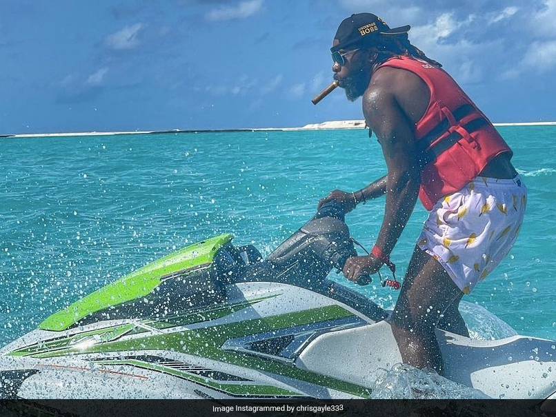 'Universe Boss' Chris Gayle Shows Off Jet Skiing Skills In The Maldives