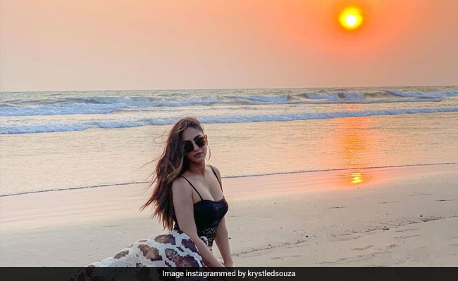 Sunsets By The Sea Look Even Better When Krystle D'souza In A Black Swimsuit Is In The Photo