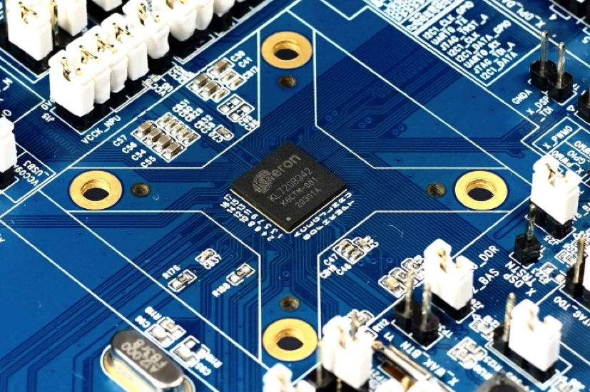 Tesla & Apple Supplier Delta Invests $7 Million In AI Company Kneron 