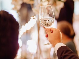 Water Is The New Wine: A Water Sommelier's Guide To Water And Food Pairings