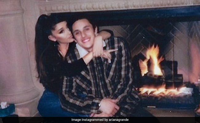 Ariana Grande Marries Dalton Gomez In A "Tiny And Intimate" Ceremony: Report