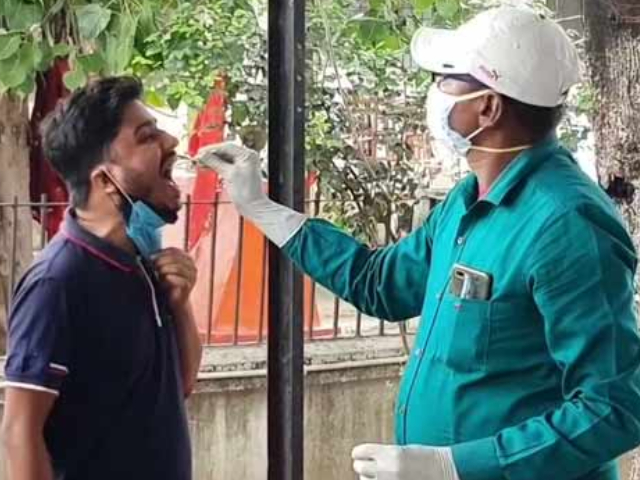 India Becomes 3rd Country To See 3 Lakh Covid Deaths, And Other Top Stories