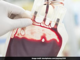 Maharashtra Blood Donor App: आता इमर्जन्सीमध्ये रक्तासाठी धावाधाव करावी लागणार नाही, 'संजीवनी' अॅप दूर करेल सगळा मनस्ताप Maharashtra Blood Donor App: आता इमर्जन्सीमध्ये रक्तासाठी धावाधाव करावी लागणार नाही, 'संजीवनी' अॅप दूर करेल सगळा मनस्ताप