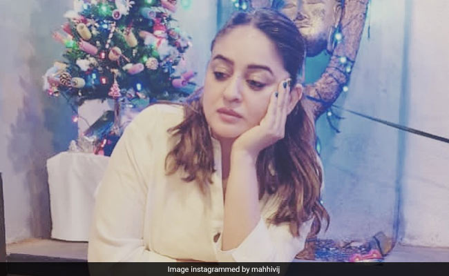 Actress Mahhi Vij, Who Lost Her Brother To COVID, Thanks Sonu Sood For His Help