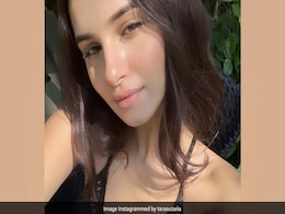 Sunkissed And Stunning, Tara Sutaria Radiates Beautifully With Her Natural Sheen Sunkissed And Stunning, Tara Sutaria Radiates Beautifully With Her Natural Sheen