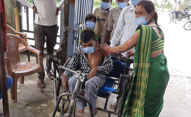 संशोधित दिशा-निर्देशों के तहत पहले दिन कोविड टीके की रिकॉर्ड 85.15 लाख डोज दी गईं