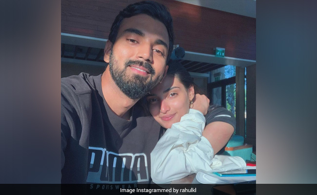 "Absolutely Stunning": Suniel Shetty's First Impression Of Athiya Shetty And KL Rahul's Debut Collaboration
