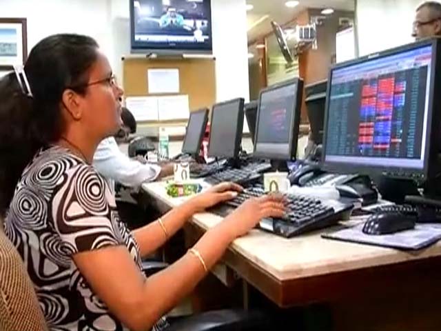 Sensex Up Over 100 Points; Tata Steel, Maruti Suzuki Top Gainers