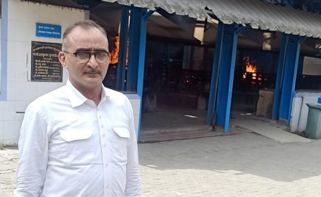 NGOs Perform Last Rites Of Unclaimed Bodies Of Covid Victims