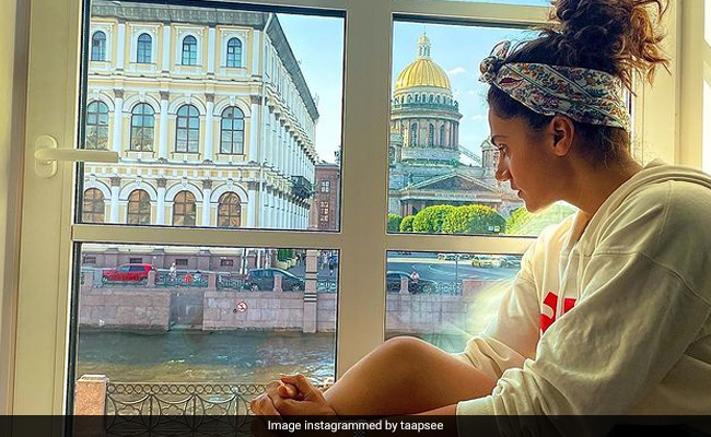 Before Leaving Russia, Taapsee Pannu Shares This "Photographic View"