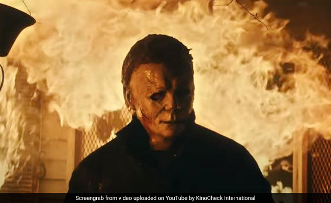 'हैलोवीन किल्स' ट्रेलर: फिर लौट आया है मुखौटे वाला कातिल, शहर में मची हलचल