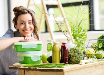 How To Remove Bad Odour From Lunch Boxes - Easy Tips And Tricks How To Remove Bad Odour From Lunch Boxes - Easy Tips And Tricks
