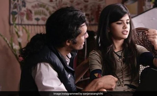 "OG Rockstar" Imtiaz Ali And Sanjana Sanghi In Throwback Gold
