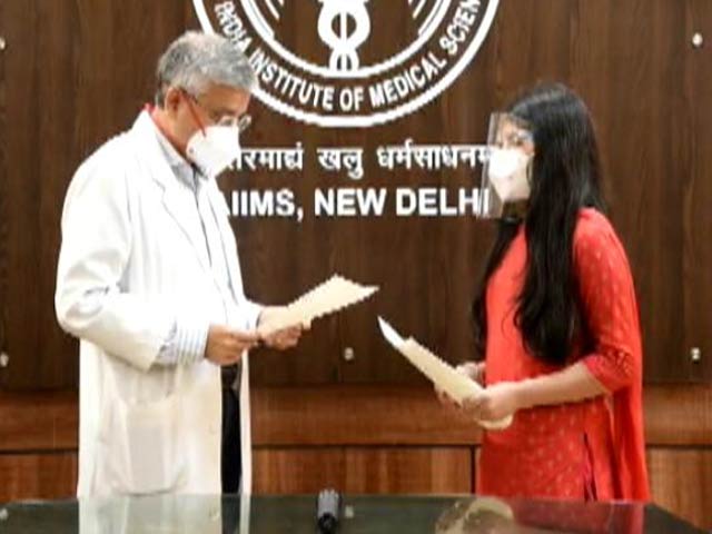 Gurugram School Students Make 'Thank You' Cards For Doctors For Covid Fight