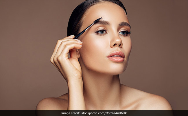 Eyebrow Tinting At Home: DIY Methods, How To Do It Safely