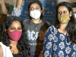 'पूरे देश पर पड़ेगा असर'- छात्र कार्यकर्ताओं की जमानत के खिलाफ दिल्ली पुलिस की याचिका पर बोला SC