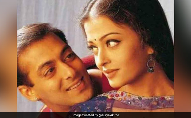 'Dose-tana' से 'Hum Vaccine Le Chuke Sanam' तक, फिल्मी लोगों पर चढ़ा वैक्सीन का खुमार, वायरल करा रहे ये ट्रेंड