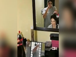 न कोई मेकअप आर्टिस्ट न कोई तामझाम, यामी गौतम को यूं दुल्हन बनाती दिखीं बहन सुरीली...देखें Video न कोई मेकअप आर्टिस्ट न कोई तामझाम, यामी गौतम को यूं दुल्हन बनाती दिखीं बहन सुरीली...देखें Video