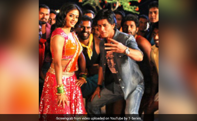 शाहरुख खान को डेट करना चाहती है चेन्नई एक्सप्रेस की यह एक्ट्रेस, किंग खान की इन अदाओं पर हैं फिदा