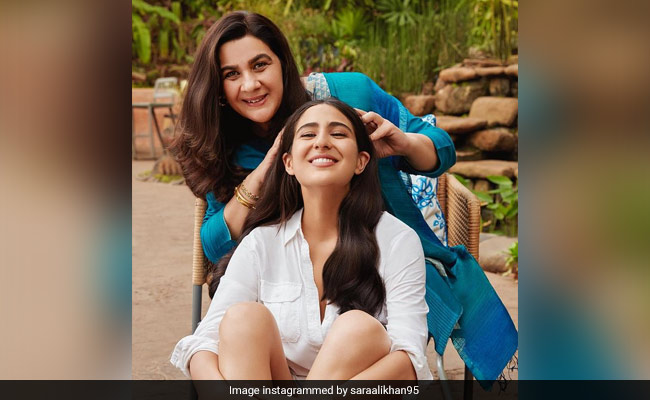 For Sara Ali Khan And Amrita Singh, Head Massages Seem To Always Turn Into Bonding Sessions