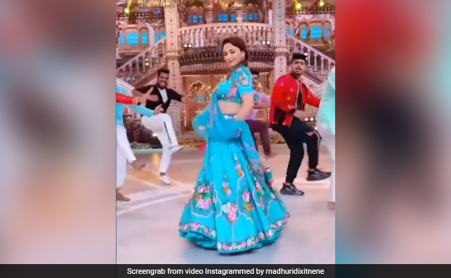 No Spoilers Here: Madhuri Dixit Does The Most Obvious Thing Between Shots