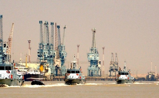 Iraq Arrests 2 Generals On Suspicion Of Bribery At Key Port