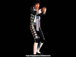 Navya Naveli Nanda's Reaction To Grandfather Amitabh Bachchan's Epic Pic From 1981 Film <I>Naseeb</i> Navya Naveli Nanda's Reaction To Grandfather Amitabh Bachchan's Epic Pic From 1981 Film <I>Naseeb</i>