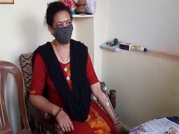 महिला पार्षद का दावा : कोविड वैक्सीन लगने के बाद शरीर में आई चुंबकीय शक्ति! महिला पार्षद का दावा : कोविड वैक्सीन लगने के बाद शरीर में आई चुंबकीय शक्ति!