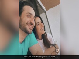 जैस्मिन भसीन और अली गोनी का रोमांटिक अंदाज हुआ वायरल, फैन्स ने दिए यूं रिएक्शन...देखें Video जैस्मिन भसीन और अली गोनी का रोमांटिक अंदाज हुआ वायरल, फैन्स ने दिए यूं रिएक्शन...देखें Video