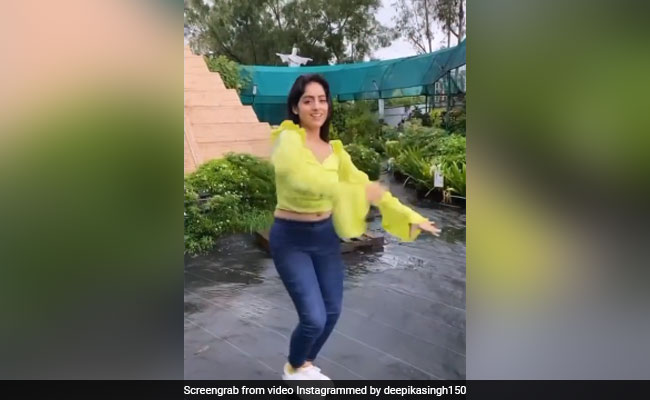 दीपिका सिंह ने 'बेदर्दी से प्यार का' सॉन्ग पर किया जबरदस्त डांस, वायरल हुआ एक्ट्रेस का अंदाज