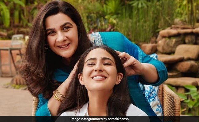सारा अली खान ने मां अमृता सिंह के संग फोटो किया शेयर, बुआ सबा पटौदी का यूं आया रिएक्शन