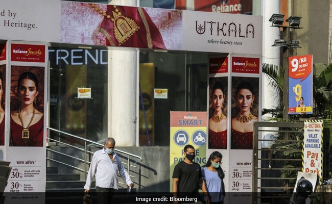 Mukesh Ambani's Reliance Explores Tapeworm Drug for COVID-19