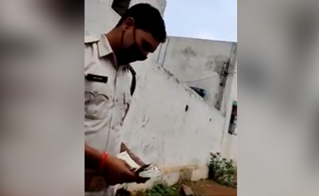 On Camera, 2 Chhattisgarh Cops Caught Accepting Bribe, Suspended
