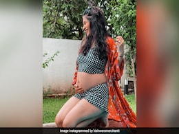 "This Is Me Now And I Love Myself," Writes Mom-To-Be Kishwer Merchantt "This Is Me Now And I Love Myself," Writes Mom-To-Be Kishwer Merchantt